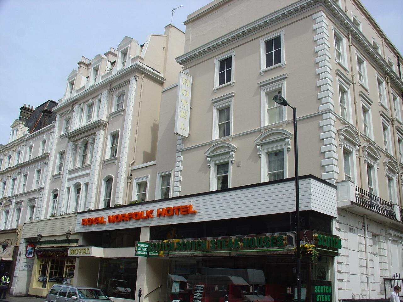 The Pilgrm Hotel London Exterior photo